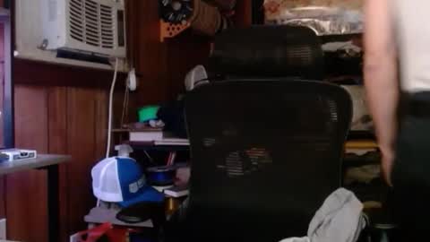 Nelson or ComicKing and sometime Peachy143 online show from 12/01/25, 10:09