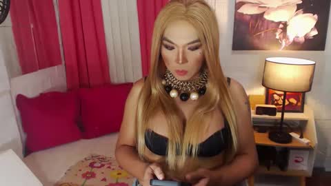 QUEEN SABRINA online show from 12/24/24, 06:11