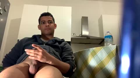 comobailamioso online show from 03/12/25, 10:50