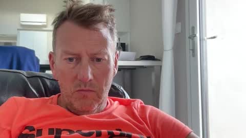 Snapshot of compay69 chatting on 11/16/25, 12:44 compay69 online show from 11/16/25, 12:44