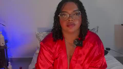 Snapshot of conielaurenth chatting on 07/05/26, 04:19 conielaurenth online show from 07/05/26, 04:19