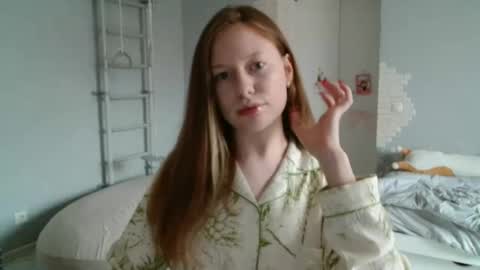 Connie Daw online show from 11/01/25, 07:32