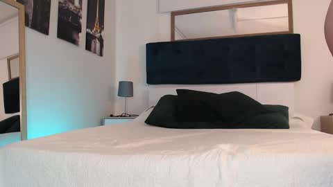 Connie online show from 12/20/24, 10:43