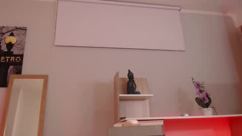 Connie online show from 12/29/24, 01:34