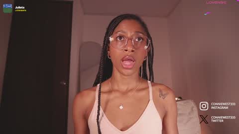 Snapshot of connie_west0 chatting on 01/08/25, 09:23   independent model online show from 01/08/25, 09:23