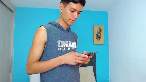 Snapshot of connor_garrett chatting on 02/10/25, 08:21 Connor online show from 02/10/25, 08:21