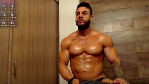 connor_h1 online show from 02/12/25, 05:47