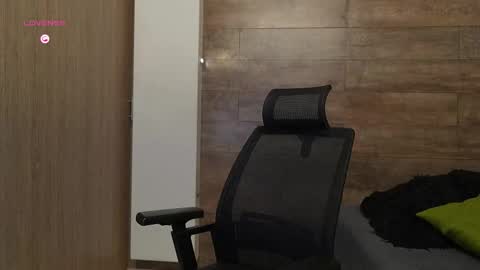 connor_h1 online show from 03/14/26, 05:13