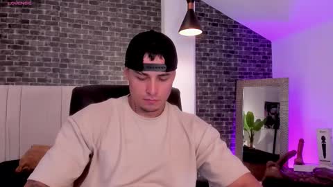 Snapshot of connorsmith_26 chatting on 02/25/26, 04:38 Connor Smith online show from 02/25/26, 04:38