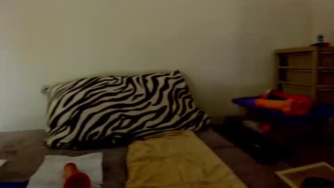 CONNY online show from 11/05/25, 10:04