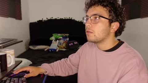 conor_taylor_ online show from 04/16/26, 02:18