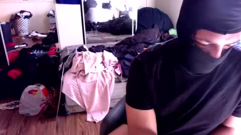 coodimoodi24 online show from 12/17/24, 08:10