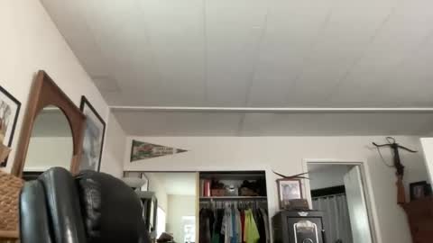 cookoosnest online show from 05/04/26, 12:17