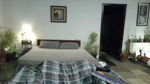 Cool2Buddies online show from 07/28/26, 06:42