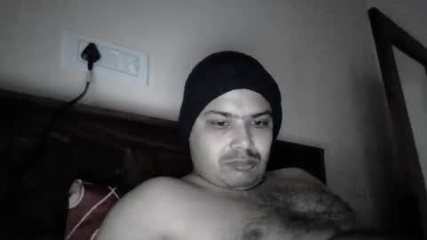 Snapshot of cool_breeze09 chatting on 01/26/25, 02:24 Cool Breeze09 online show from 01/26/25, 02:24