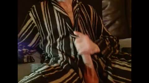 coolbreeze420 online show from 12/02/25, 07:09