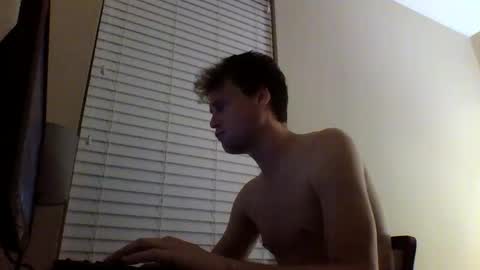 Snapshot of cooldude122222 chatting on 01/31/25, 04:47 cooldude122222 online show from 01/31/25, 04:47