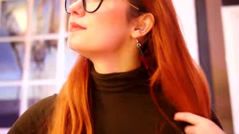 Ginger The Cringer online show from 09/19/25, 07:10