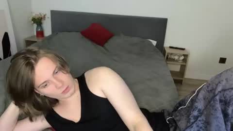 Snapshot of cooperfuzz chatting on 06/17/26, 12:57 Nick online show from 06/17/26, 12:57