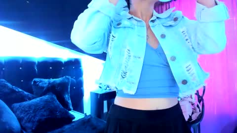 Coral  online show from 02/04/25, 12:11