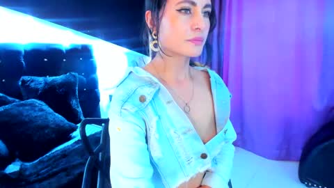 Coral  online show from 02/04/25, 07:22