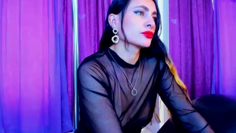 Coral  online show from 02/19/25, 06:43