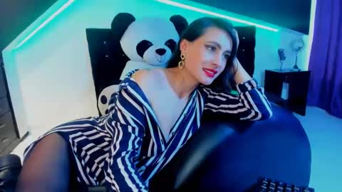 Coral  online show from 02/21/25, 04:16