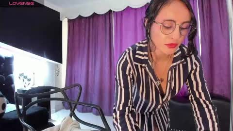 Coral  online show from 04/15/26, 07:58