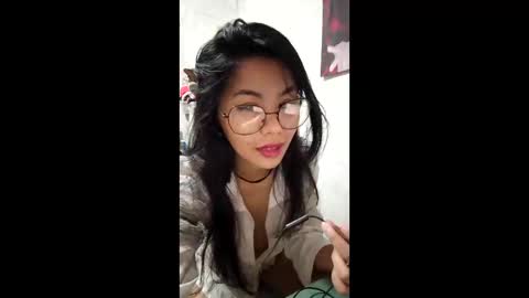 Snapshot of coralinebane chatting on 03/12/26, 08:15 coralinebane online show from 03/12/26, 08:15