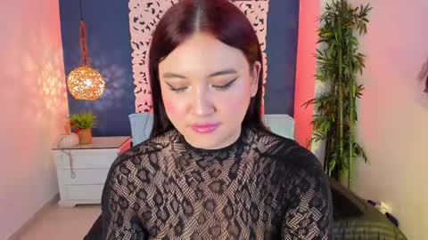 Snapshot of coralquinn chatting on 05/11/26, 07:44 online show from 05/11/26, 07:44