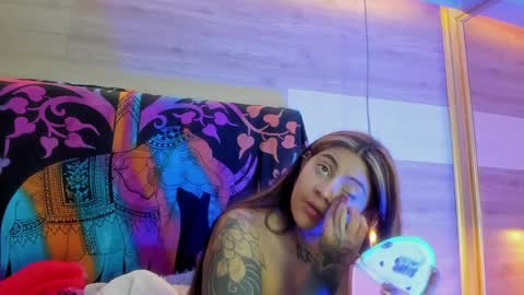 Cori online show from 04/01/26, 04:02