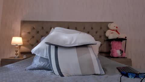 corinabrown_ online show from 02/06/25, 02:58