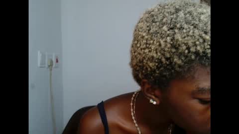 cornxcuntx online show from 10/22/25, 09:20