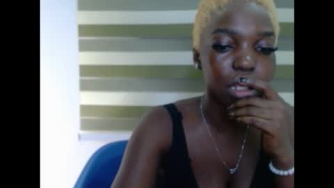 cornxcuntx online show from 11/22/25, 11:37