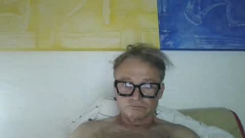 coroa4u online show from 11/24/25, 05:51