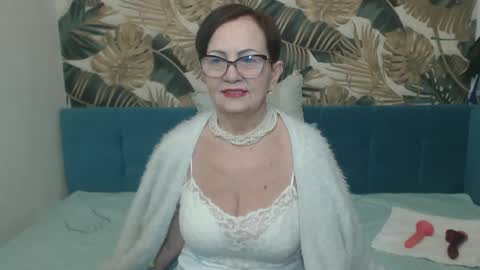 corssika online show from 02/10/25, 09:15