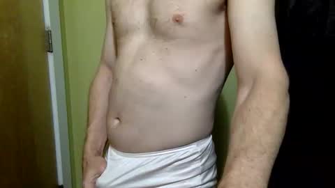 Snapshot of corykinkycam chatting on 12/06/24, 09:32 DripTank online show from 12/06/24, 09:32