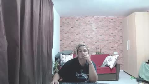 Snapshot of corymilf chatting on 09/14/25, 06:29 Elisa online show from 09/14/25, 06:29