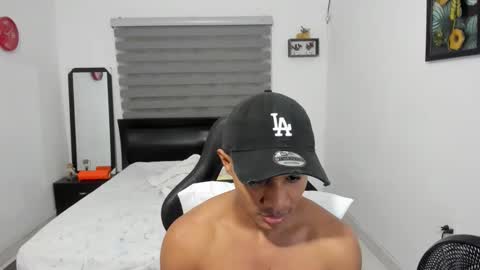 Ethan  online show from 11/26/25, 11:39