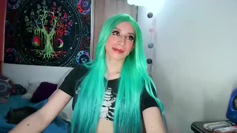 cosmic_crystal online show from 01/12/25, 10:33