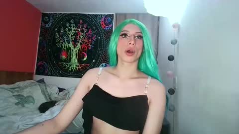 cosmic_crystal online show from 02/23/25, 10:42