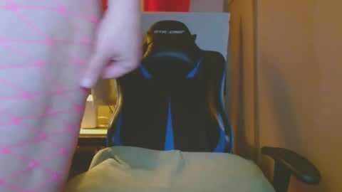 Snapshot of cosmicjones88 chatting on 03/02/25, 10:56 cosmicjones88 online show from 03/02/25, 10:56