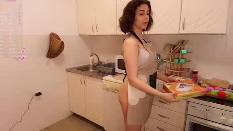 Luna online show from 04/14/26, 05:08