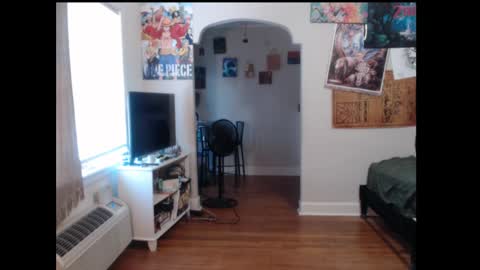Snapshot of costumemenagerie chatting on 05/23/26, 05:17 Amethyst Cox online show from 05/23/26, 05:17