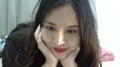 Snapshot of cottoncandygirl9898 chatting on 04/22/26, 11:34 Liz Gwyneth Charlota online show from 04/22/26, 11:34