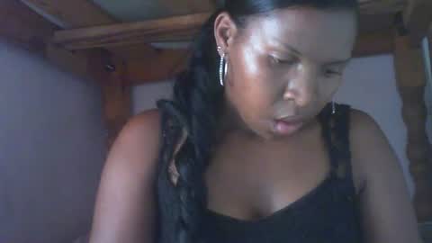 couleur_vanille online show from 02/20/25, 07:12