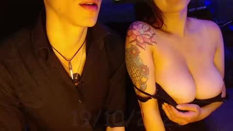 Snapshot of countessofthenight69 chatting on 10/20/25, 04:46 Emma steffano fraggacci online show from 10/20/25, 04:46