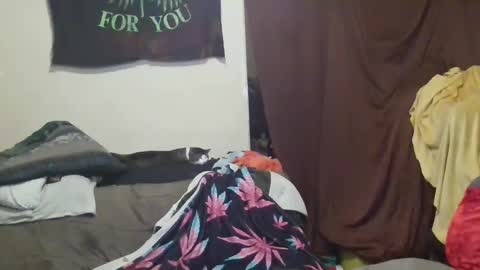 Alaskawildcouple online show from 12/10/24, 10:17