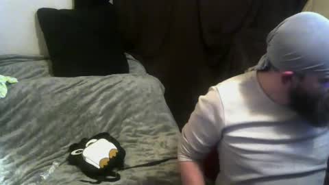 Alaskawildcouple online show from 12/25/24, 09:24