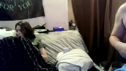 Alaskawildcouple online show from 02/03/25, 04:52